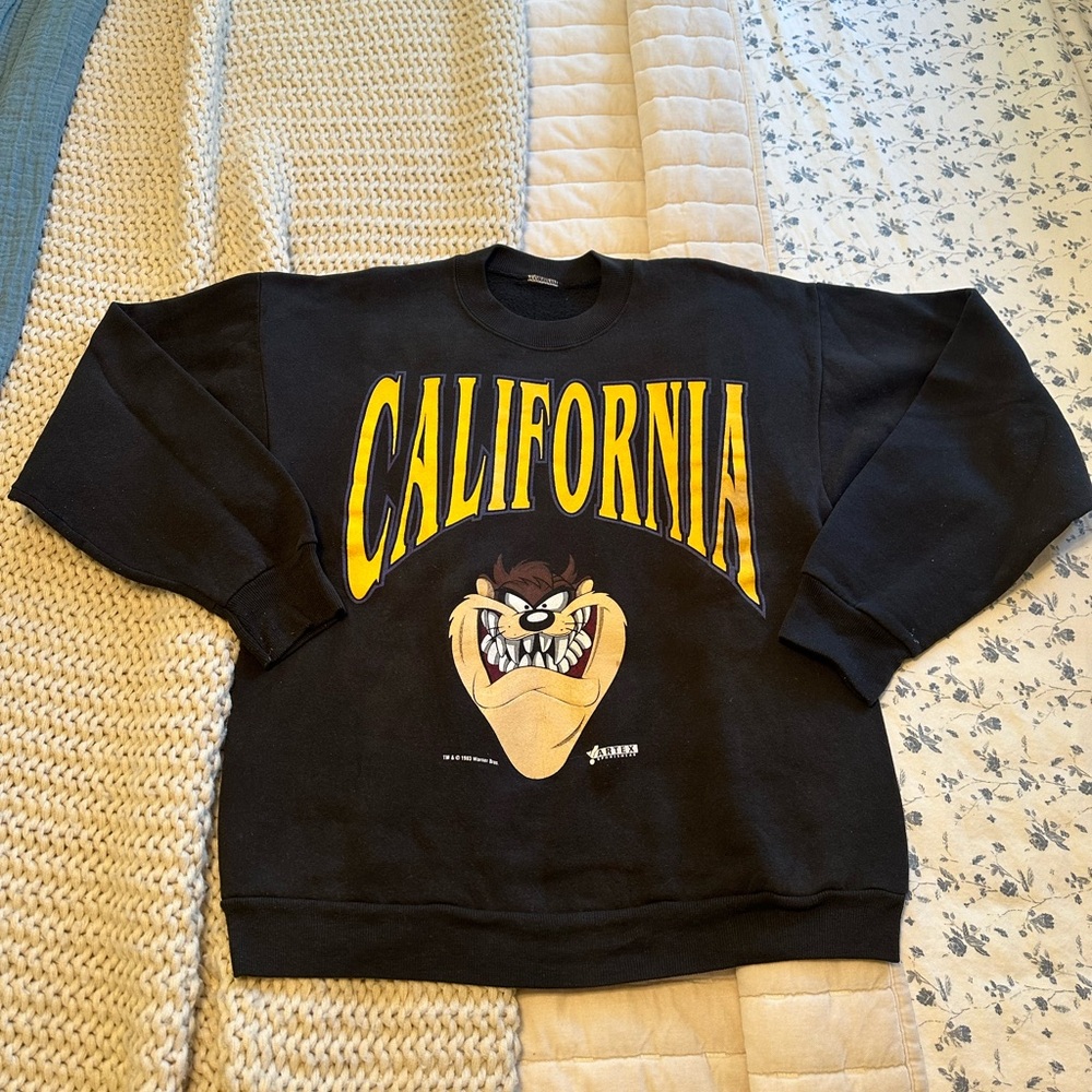 VINTAGE Tasmanian Devil California Crewneck